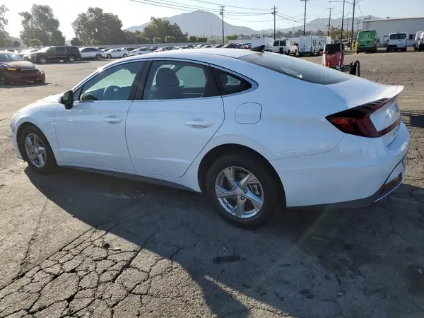 5NPEG4JA9MH120744 2021 HYUNDAI SONATA - Image 2