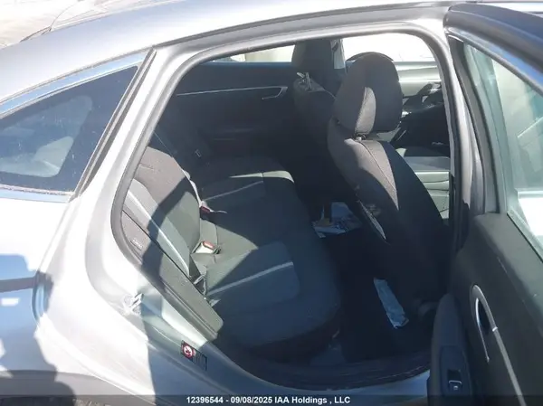 5NPEG4JA9NH136881 2022 HYUNDAI SONATA - Image 8
