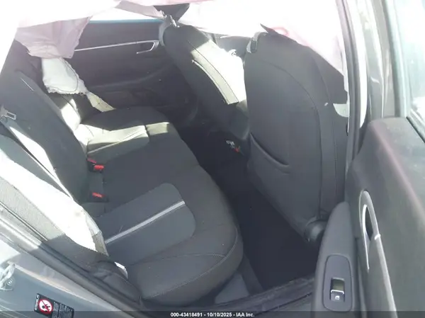 5NPEG4JA9NH141076 2022 HYUNDAI SONATA - Image 8