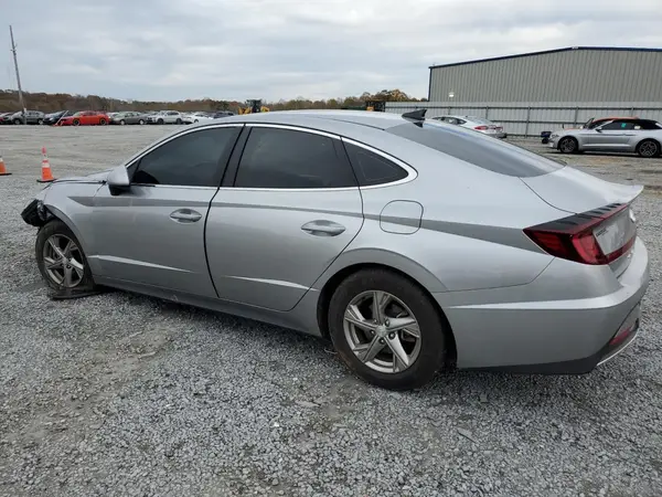 5NPEG4JA9NH143670 2022 HYUNDAI SONATA - Image 2