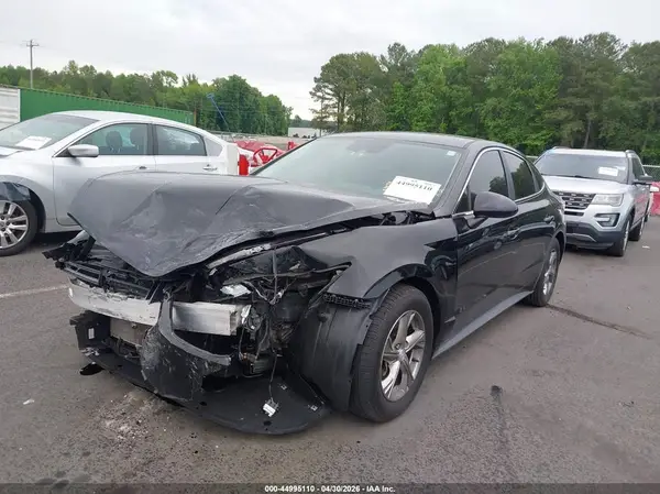 5NPEG4JA9NH143927 2022 HYUNDAI SONATA - Image 2