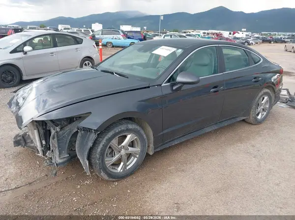 5NPEG4JA9NH144088 2022 HYUNDAI SONATA - Image 2