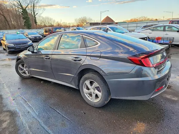 5NPEG4JA9NH145712 2022 HYUNDAI SONATA - Image 2