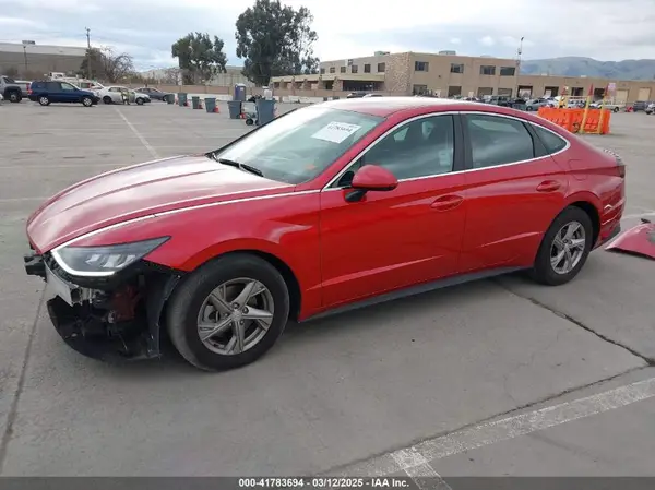 5NPEG4JA9NH145788 2022 HYUNDAI SONATA - Image 2