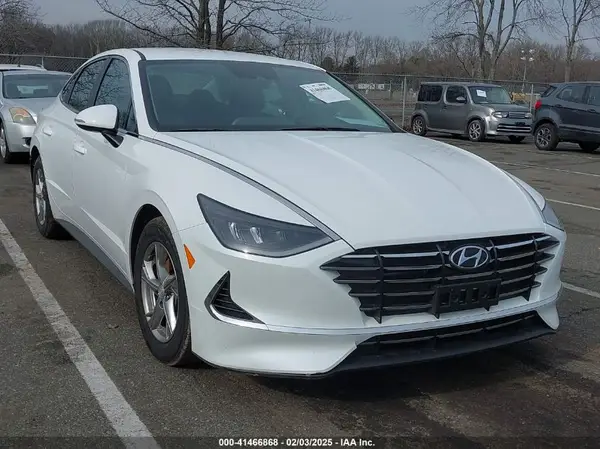 5NPEG4JA9NH147654 2022 HYUNDAI SONATA - Image 1