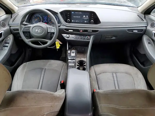 5NPEG4JAXLH020425 2020 HYUNDAI SONATA - Image 8