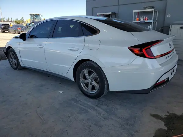 5NPEG4JAXLH024927 2020 HYUNDAI SONATA - Image 2