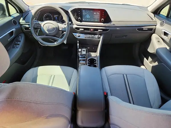 5NPEG4JAXLH046166 2020 HYUNDAI SONATA - Image 8