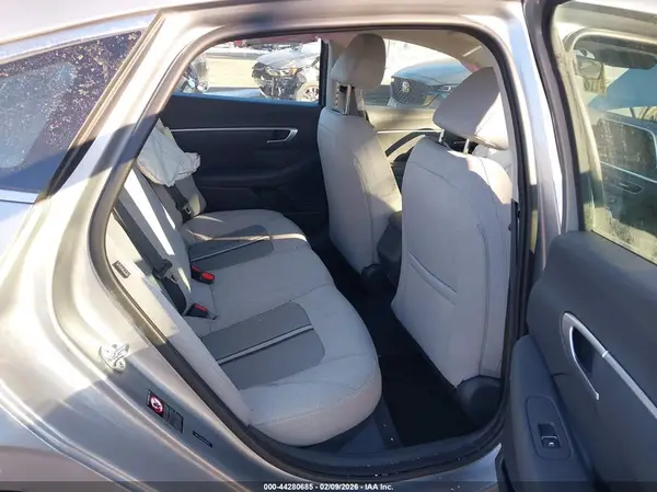5NPEG4JAXLH053845 2020 HYUNDAI SONATA - Image 8