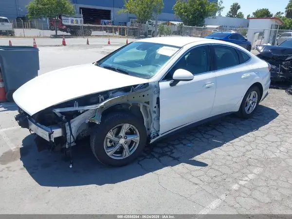 5NPEG4JAXLH056566 2020 HYUNDAI SONATA - Image 2