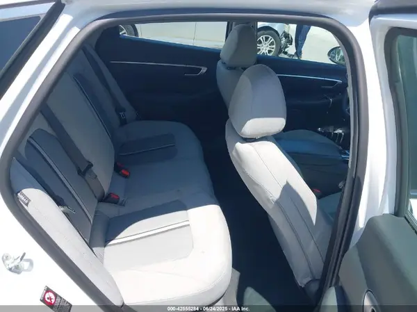 5NPEG4JAXLH056566 2020 HYUNDAI SONATA - Image 8