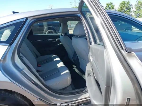 5NPEG4JAXMH066130 2021 HYUNDAI SONATA - Image 8