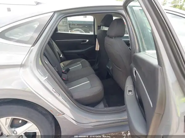 5NPEG4JAXMH070386 2021 HYUNDAI SONATA - Image 8