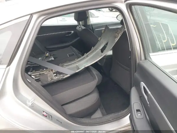 5NPEG4JAXMH070873 2021 HYUNDAI SONATA - Image 8