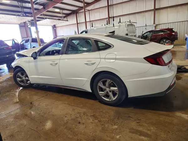 5NPEG4JAXMH071683 2021 HYUNDAI SONATA - Image 2