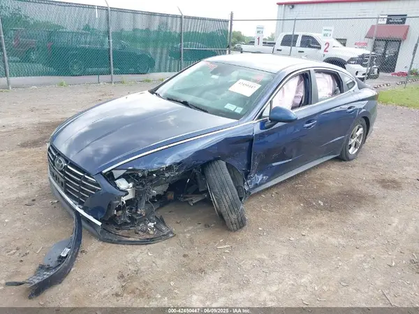 5NPEG4JAXMH076656 2021 HYUNDAI SONATA - Image 2