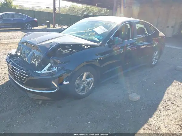 5NPEG4JAXMH078164 2021 HYUNDAI SONATA - Image 2