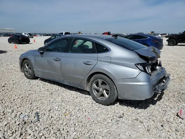 5NPEG4JAXMH107856 2021 HYUNDAI SONATA - Image 2