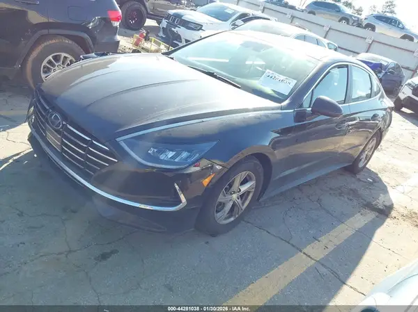 5NPEG4JAXMH114581 2021 HYUNDAI SONATA - Image 2