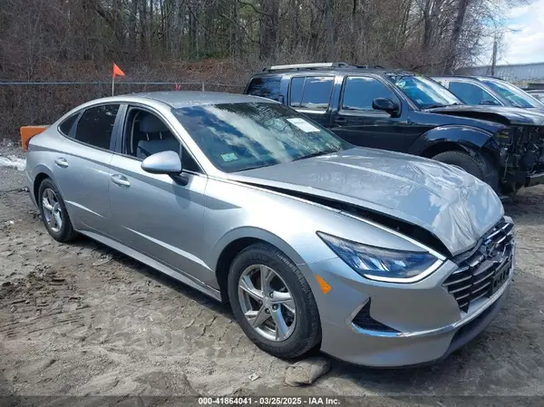 5NPEG4JAXMH115858 2021 HYUNDAI SONATA - Image 1