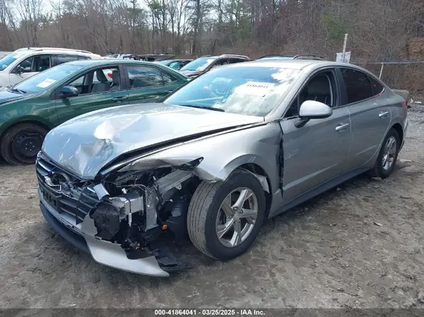 5NPEG4JAXMH115858 2021 HYUNDAI SONATA - Image 2