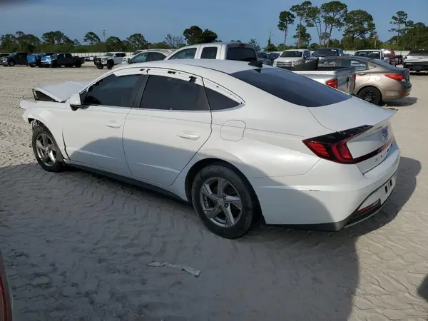 5NPEG4JAXMH118338 2021 HYUNDAI SONATA - Image 2