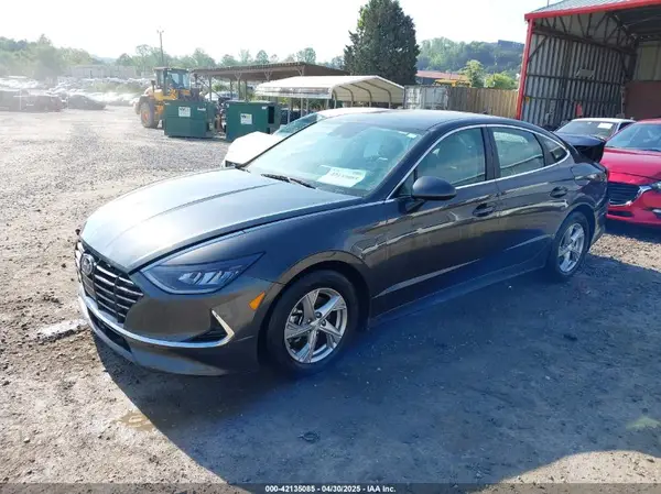 5NPEG4JAXMH124446 2021 HYUNDAI SONATA - Image 2