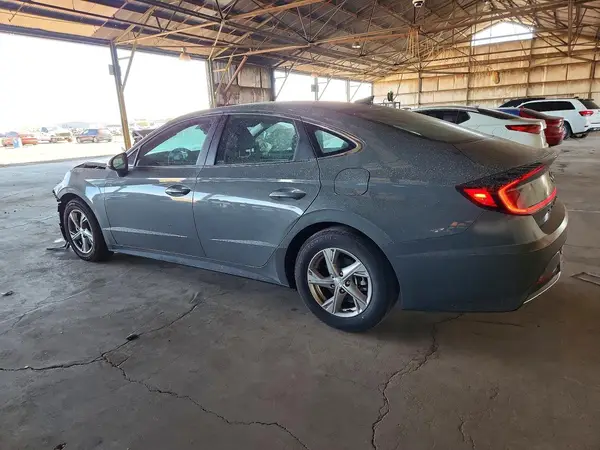 5NPEG4JAXMH125869 2021 HYUNDAI SONATA - Image 2