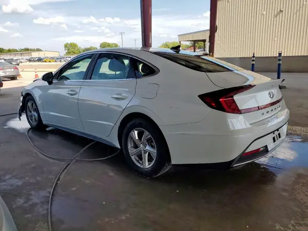 5NPEG4JAXNH134900 2022 HYUNDAI SONATA - Image 2