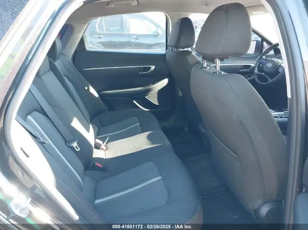 5NPEG4JAXNH145427 2022 HYUNDAI SONATA - Image 8