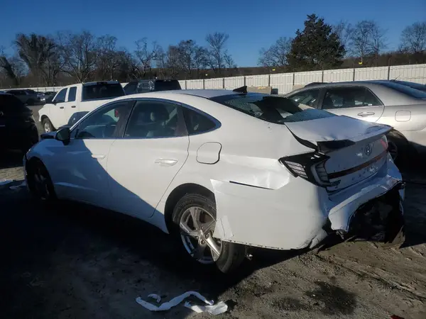 5NPEG4JAXNH145749 2022 HYUNDAI SONATA - Image 2