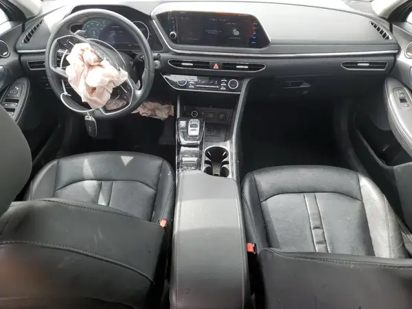 5NPEH4J20LH009813 2020 HYUNDAI SONATA - Image 8
