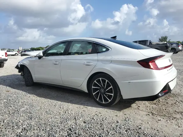 5NPEH4J20MH072203 2021 HYUNDAI SONATA - Image 2