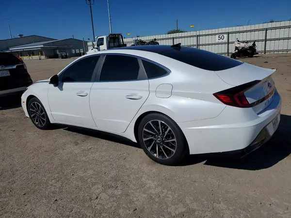 5NPEH4J20MH074386 2021 HYUNDAI SONATA - Image 2