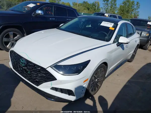 5NPEH4J20MH088725 2021 HYUNDAI SONATA - Image 2