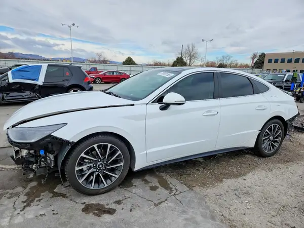 5NPEH4J20MH110674 2021 HYUNDAI SONATA - Image 1