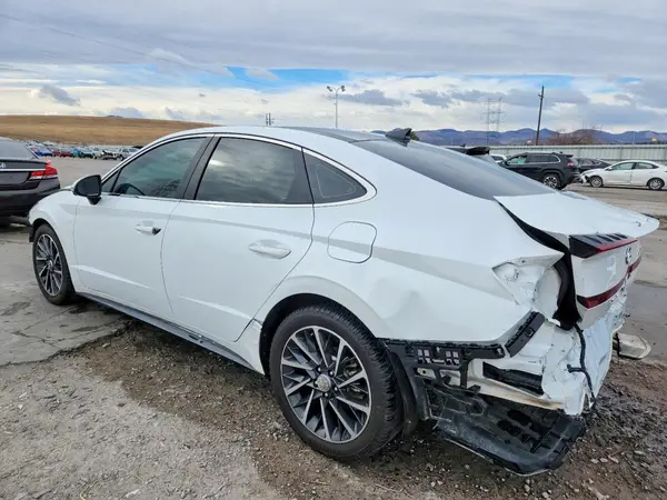 5NPEH4J20MH110674 2021 HYUNDAI SONATA - Image 2