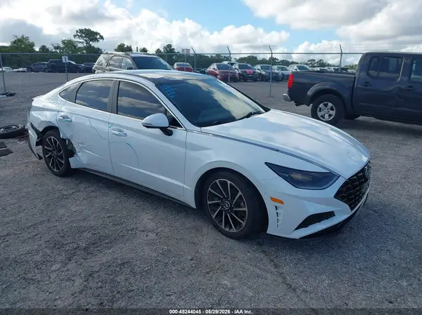 5NPEH4J21MH071741 2021 HYUNDAI SONATA - Image 1