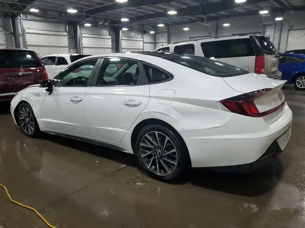 5NPEH4J22LH013359 2020 HYUNDAI SONATA - Image 2