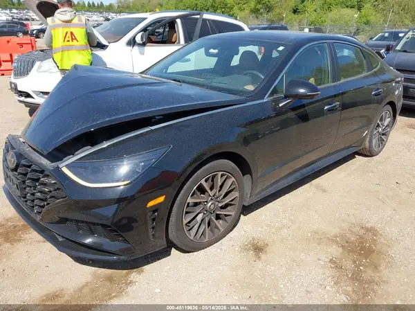 5NPEH4J22LH027777 2020 HYUNDAI SONATA - Image 2