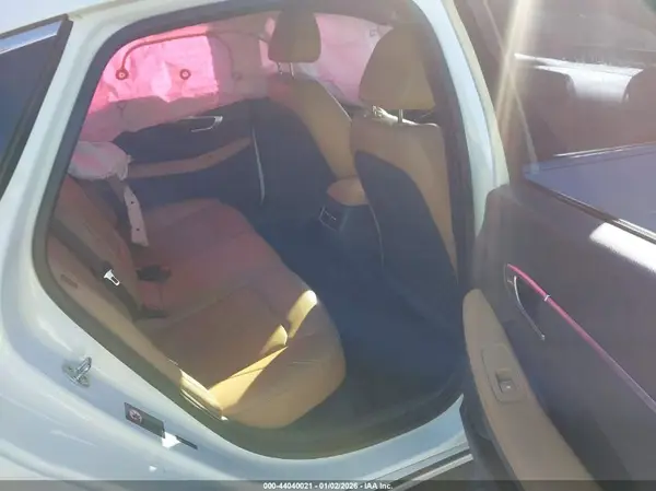 5NPEH4J22LH047561 2020 HYUNDAI SONATA - Image 8