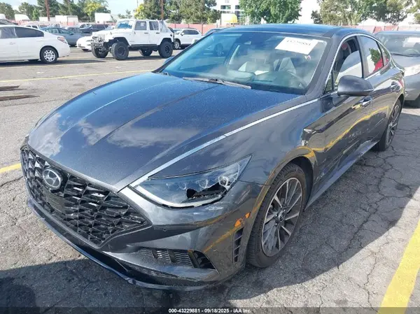 5NPEH4J22LH055837 2020 HYUNDAI SONATA - Image 2
