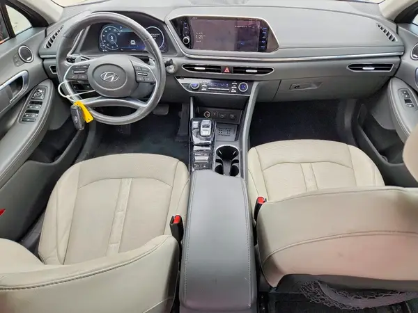 5NPEH4J22MH071828 2021 HYUNDAI SONATA - Image 8