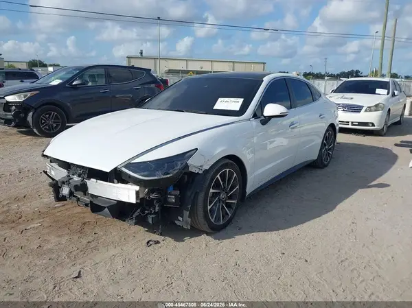 5NPEH4J22MH117268 2021 HYUNDAI SONATA - Image 2
