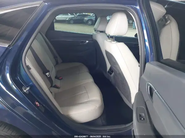 5NPEH4J22NH137280 2022 HYUNDAI SONATA - Image 8