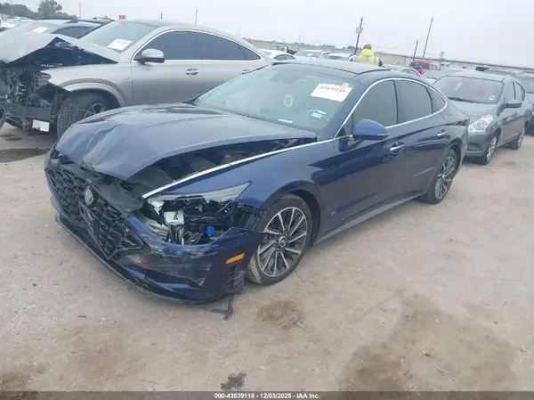 5NPEH4J22NH142110 2022 HYUNDAI SONATA - Image 2