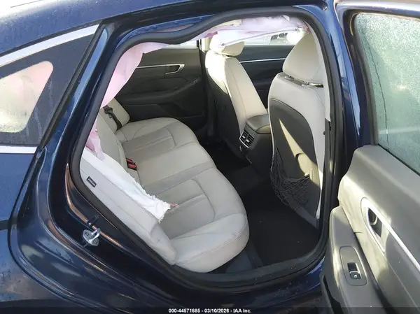 5NPEH4J23LH013693 2020 HYUNDAI SONATA - Image 8