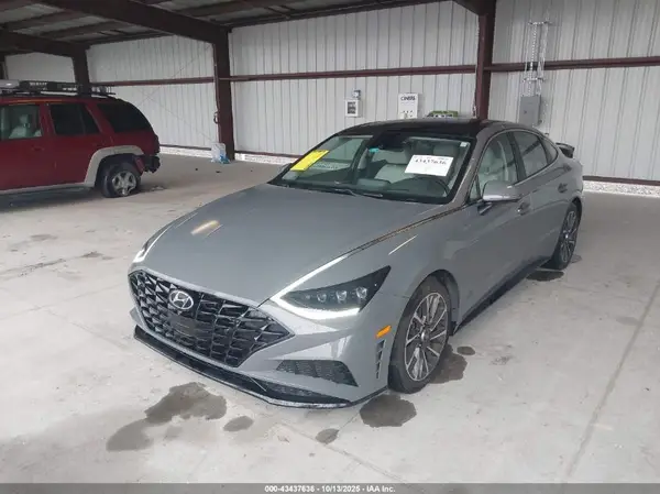 5NPEH4J23LH014942 2020 HYUNDAI SONATA - Image 2