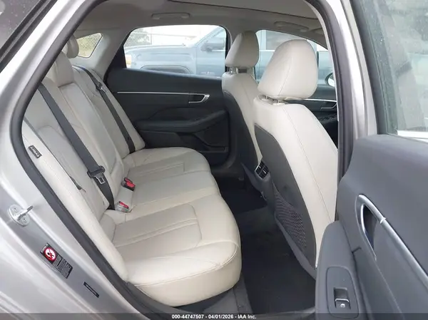 5NPEH4J23LH022992 2020 HYUNDAI SONATA - Image 8