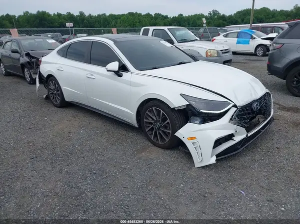 5NPEH4J23LH047052 2020 HYUNDAI SONATA - Image 1